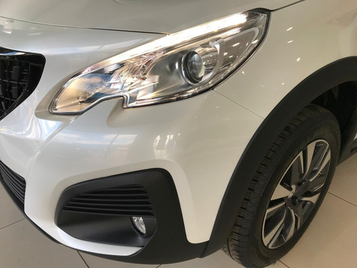 Peugeot 2008 1.6 Feline