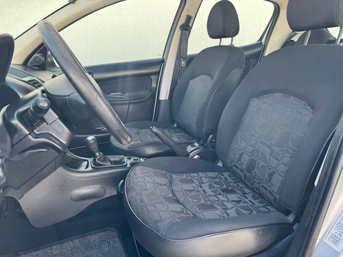 Peugeot 207 1.4 Xr Sport Flex 5p