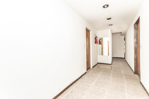 Imagen 21 de 22 de Venta Departamento 2 Amb 60 M2 Cochera Valentin Alsina Lanus