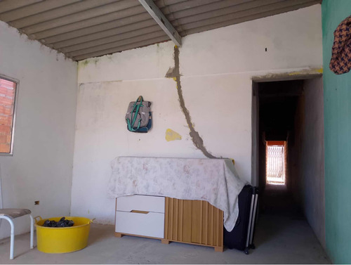 Casa Com 4 Quartos E 3 Banheiros