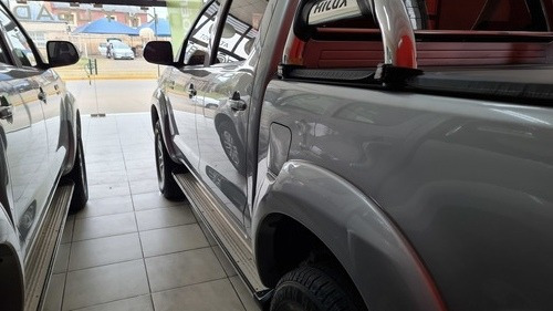 Imagen 13 de 15 de Toyota Hilux 2015 3.0 Cd Srv Cuero 171cv 4x4 - E4