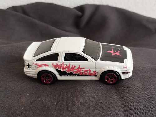 Hot Wheels Toyota Ae B6 Corolla 2006 