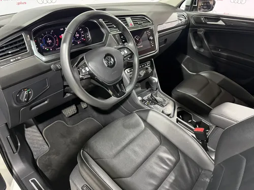 Volkswagen Tiguan 2.0 Highline At