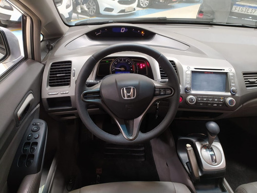 Imagem 6 de 10 de Honda Civic 1.8 Lxs 16v