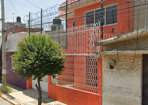 Venta De Casa En Calle Bosque Tecas, Col. Jardines De Morelos, Ecatepec Recuperación Bancaria Laab2