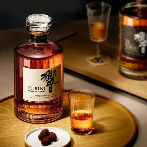 Whisky Japonês Hibiki Harmony 700ml | MercadoLivre