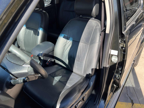 Toyota Hilux 3.0 Cd Srv Cuero 171cv 4x2