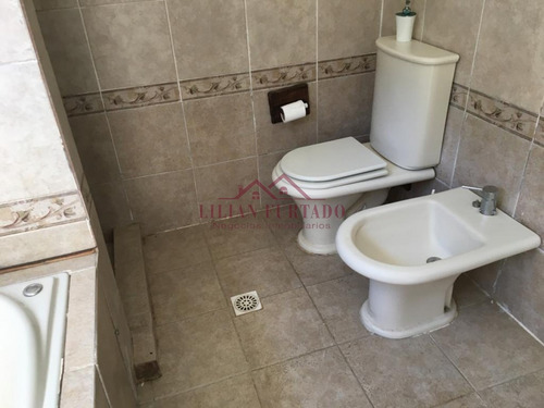 Casa En Venta Y Alquiler,espectacular Esquinera Con Piscina En Montoya - La Barra - Punta Del Este- Ref: 78