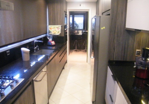 Imagem 6 de 15 de Apartamento De 3 Dormitórios Sendo Todos Suítes - 3737