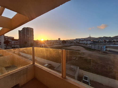 Departamento En Primera Línea Con Vista Al Mar. 2d+2b.