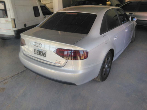 Audi A4 2011 2.0 Attraction Tfsi 211cv Multitronic