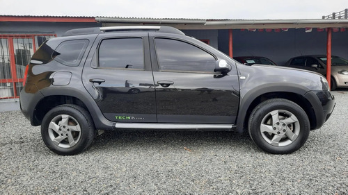 Imagem 7 de 15 de Renault Duster Techroad 2.0 Preto 2014