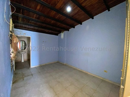 Imagen 30 de 30 de Casa En Venta Al Este De Barquisimeto Urbanización Cerrada Con Vigilancia Privada.gabriela C. #23-6871