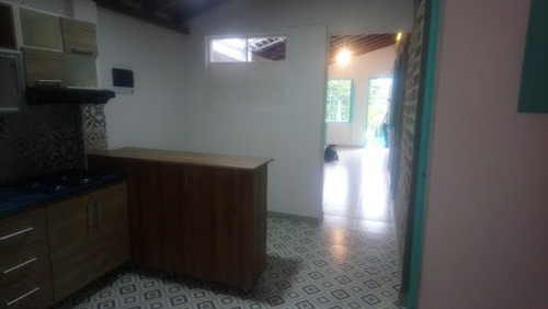 Imagen 2 de 29 de Casas En Arriendo Las Palmas 447-10246