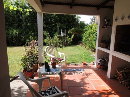 Se Alquila Y Vende Muy Linda Casa En La Floresta