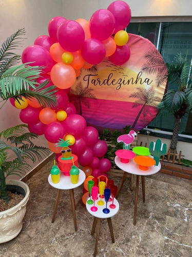 Imagem 3 de 4 de Aluguel Decoracao Vários Temas, Pegue Monte Adulto/infantil