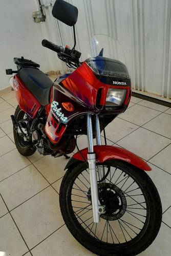 Imagem 4 de 13 de Honda Sahara
