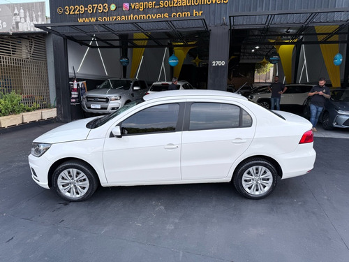 Volkswagen Voyage Volkswagen Voyage 1.6 MSI (Aut) (Flex)