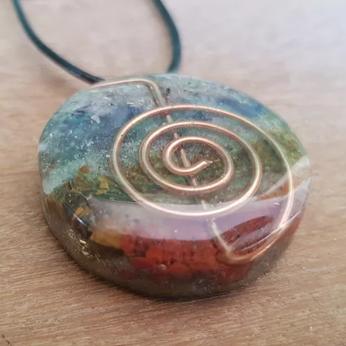 Cho Ku Rei em alumínio com pedras dos chakras