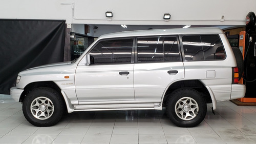 Imagem 4 de 11 de Mitsubishi - Pajero Gls-b 4x4 Aut. 1998 Gasolina