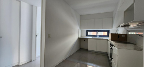4 Amb Con Dependencia - Casa Campos - Con Balcon Aterrazadado