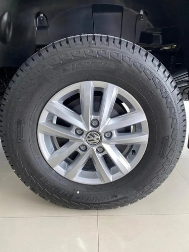 Imagen 18 de 25 de Volkswagen Amarok 2.0 Trendline 4x2 140cv Precio 2023 0km 01
