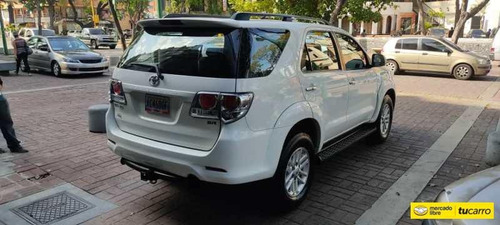 Toyota Fortuner Automática