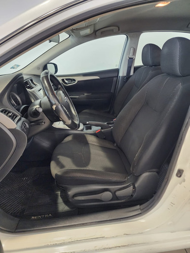 Nissan Sentra 1.8 Advance At
