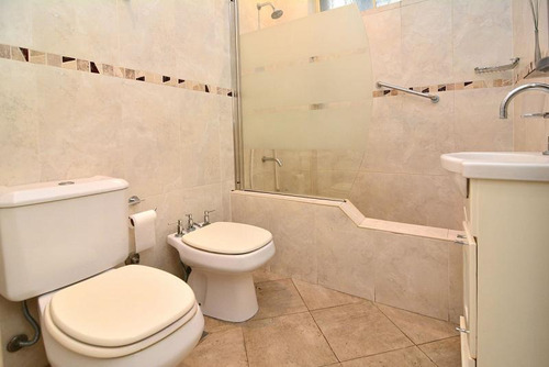 Venta Departamento 4 Ambientes Pb Esquina Al Frente Caballito