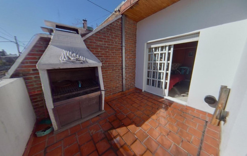 Excelente Duplex De 3 Ambientes - Flores Norte