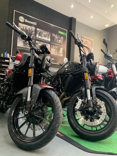 Imagen 15 de 22 de Benelli Leoncino 500 - Milano Motos