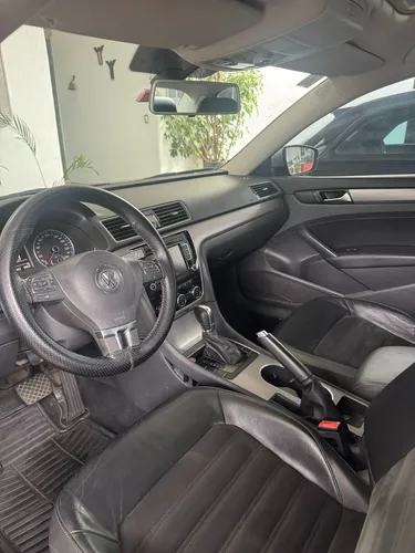 Volkswagen Passat 2.5 Highline At