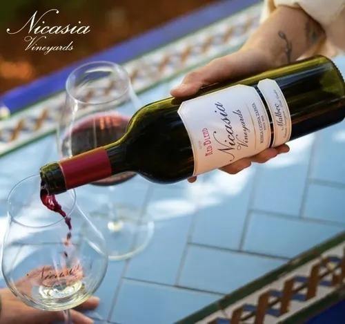 Vino Nicasia Red Blend Malbec