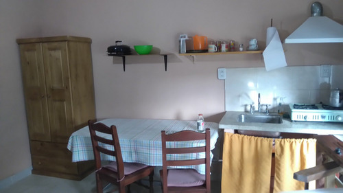 Imagen 10 de 17 de Venta Decasa Centrica Con Gas Natural-capilla Del Monte-cordoba
