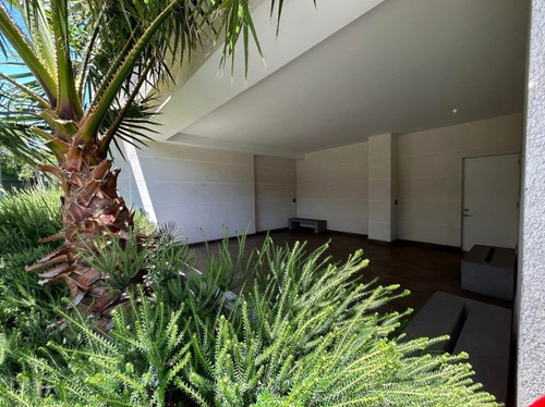 ¡vive En Providencia! Depto. 1d Impecable 47m²