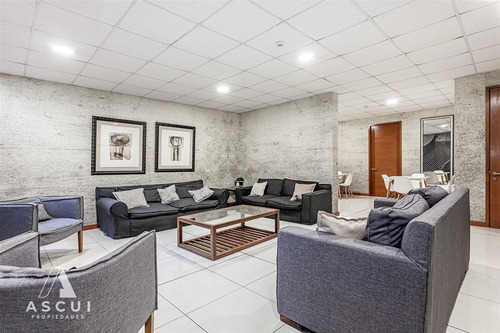 Departamento En Venta De 3 Dorm. En Lo Barnechea