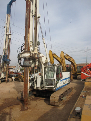 Imagen 6 de 14 de Piloteadora Soilmec R-210 Perforadora ($ Renta 28 Días)
