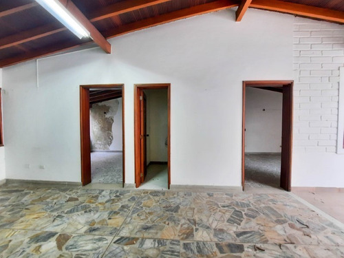 Casas Para Venta En Conquistadores (19552).