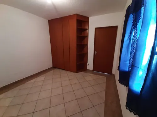 Casa Com 5 Dormitórios Com Armários Planejados