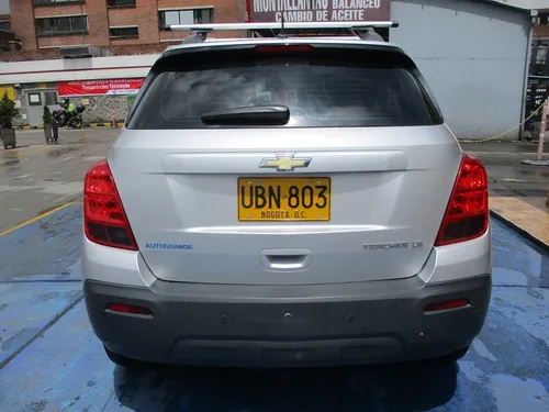 Chevrolet Tracker Ls 4x4 1800cc Mt Aa
