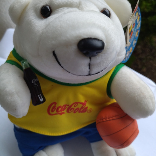 Coca Cola Urso Polar Pelúcia Basquete  Em Ótimo Estado 