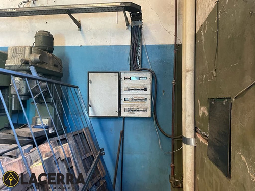 Galpon En Venta Tres De Febrero Loma Hermosa
