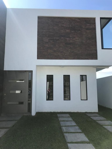 Imagen 3 de 28 de ¡¡¡aplicaaaa Tu Credito!!! Casa Con Alberca Y Amplio Jardín