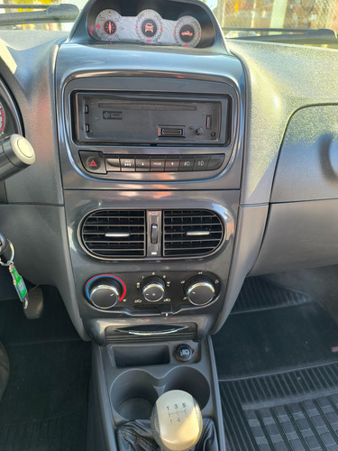 Fiat Strada 1.6 Adventure Cd Capota Rad Integrada