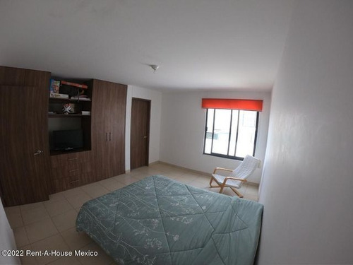 Imagen 13 de 20 de Renta Casa Con Vigilancia Y Terraza En Juriquilla Crb