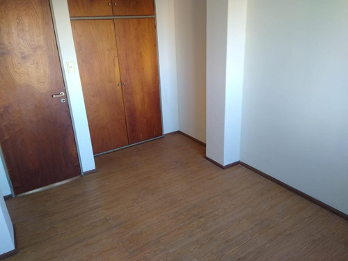 Imagen 17 de 28 de Departamento En La Plata - 49 E/ 12 Y 13 - Dacal Bienes Raices