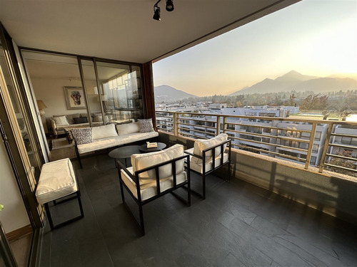Departamento En Arriendo De 2 Dorm. En Lo Barnechea