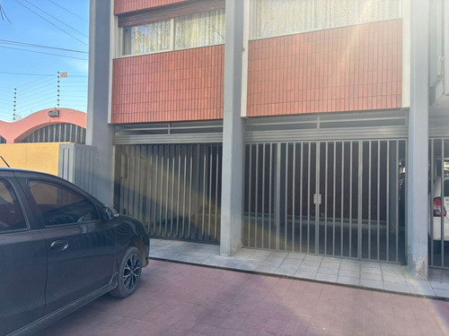 Venta De Departamento En Godoy Cruz 3 Habitaciones