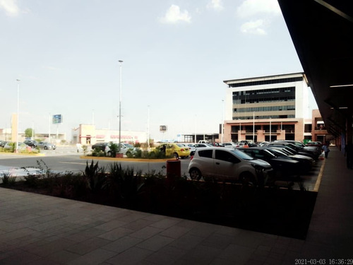 Imagen 1 de 5 de Oficinas En Plaza Ubika El Refugio En Querétaro