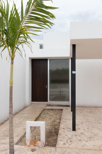 Imagen 12 de 18 de Casa En Venta En Merida Fracc Campocielo 3 Recamaras